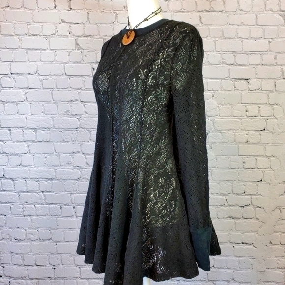 Free People Coffee In The Morning Top sz. XS Black - Picture 5 of 13